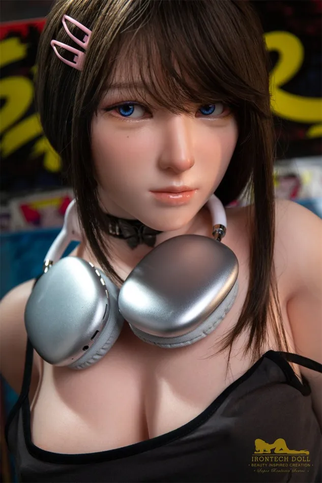 IRONTECH DOLL Male Sex Toys Irontech Doll 148 cm Silicone Miyuki