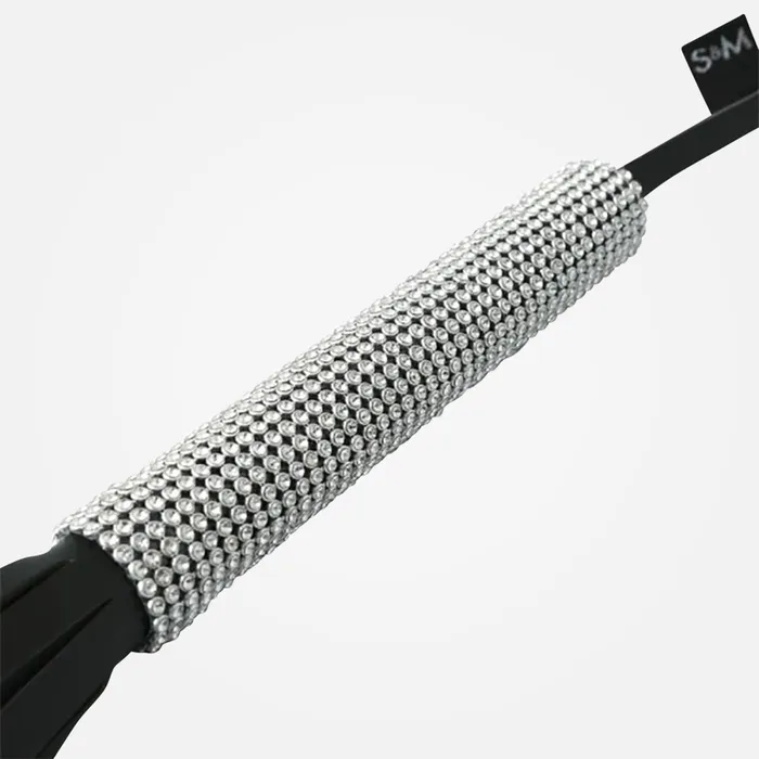 Sportsheets Female Sex Toys Sex Mischief Amor Black 78cm Sparkle Flogger Whip with Diamant Handle Sportsheets Female Sex Toys Sex Mischief Amor Black 78cm Sparkle Flogger Whip with Diamant Handle